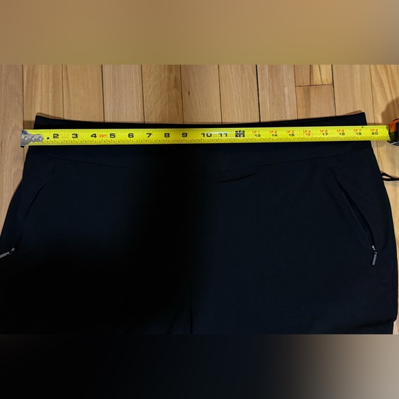 NWT Chico's traveler Black Jogger travel Pants size 3R (US 16) - Picture 6 of 7